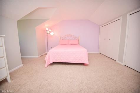 1022 S Court Street Medina OH 44256