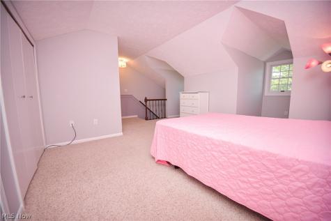 1022 S Court Street Medina OH 44256