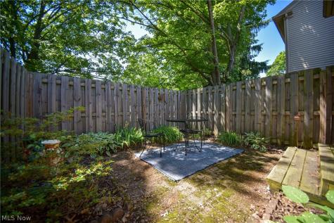 1022 S Court Street Medina OH 44256