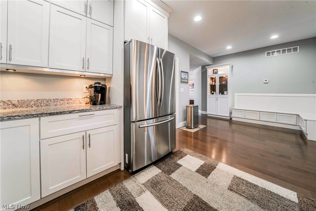 5118 Shepherds Glen Willoughby OH 44094