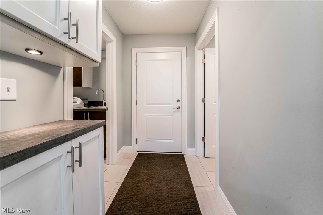 5118 Shepherds Glen Willoughby OH 44094