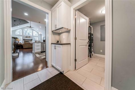 5118 Shepherds Glen Willoughby OH 44094