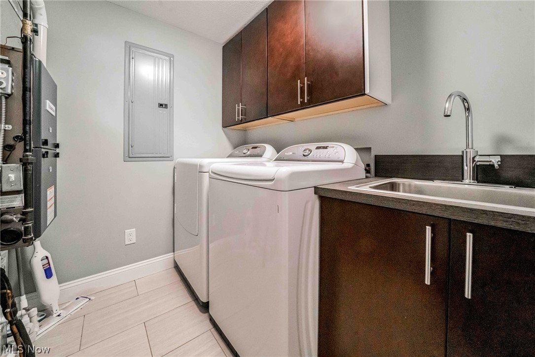 5118 Shepherds Glen Willoughby OH 44094