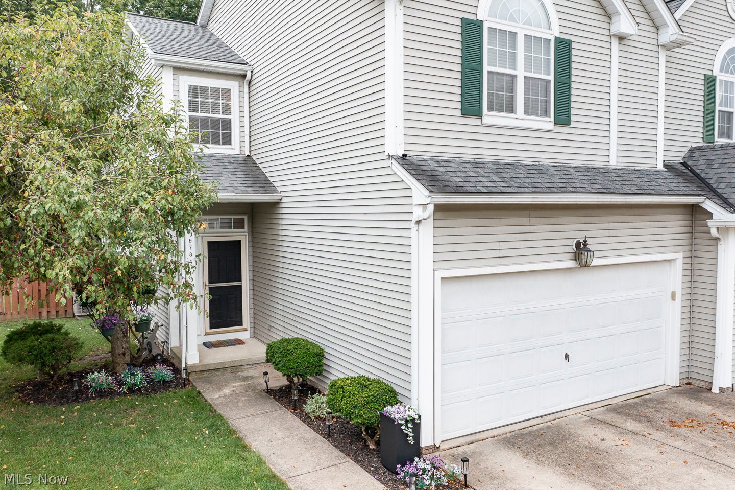 9784 Sugarbush Circle Olmsted Falls OH 44138