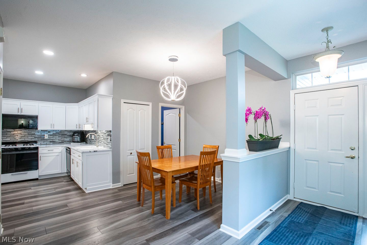 9784 Sugarbush Circle Olmsted Falls OH 44138