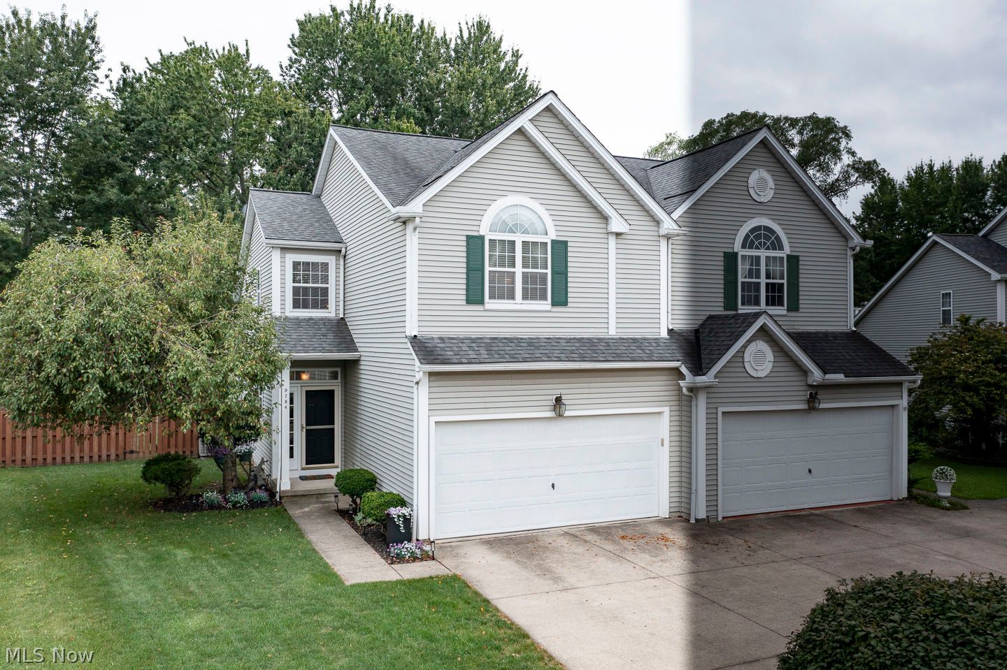 9784 Sugarbush Circle Olmsted Falls OH 44138