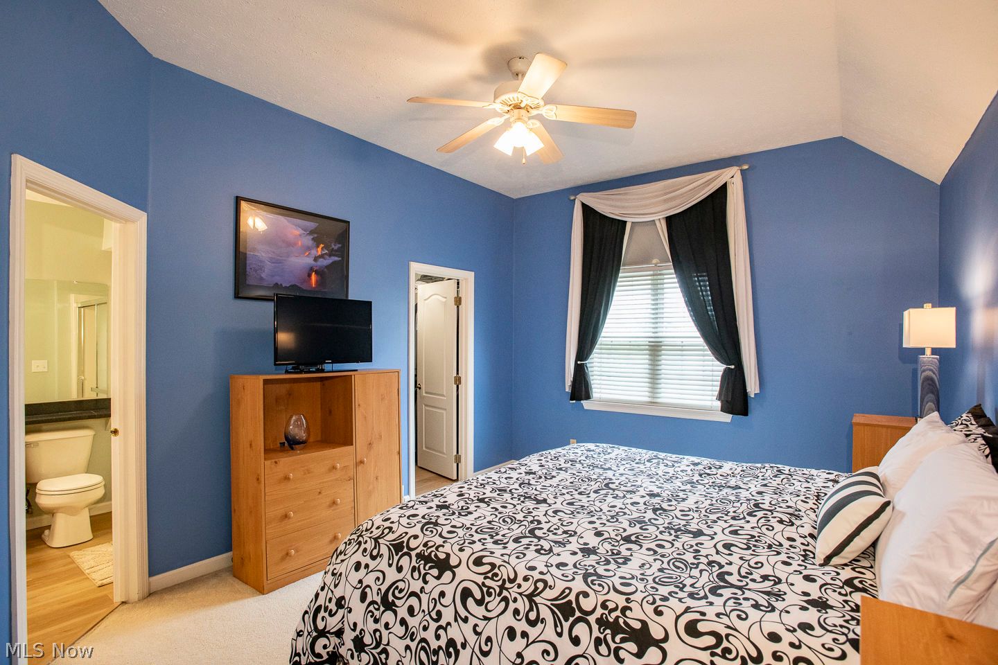 9784 Sugarbush Circle Olmsted Falls OH 44138