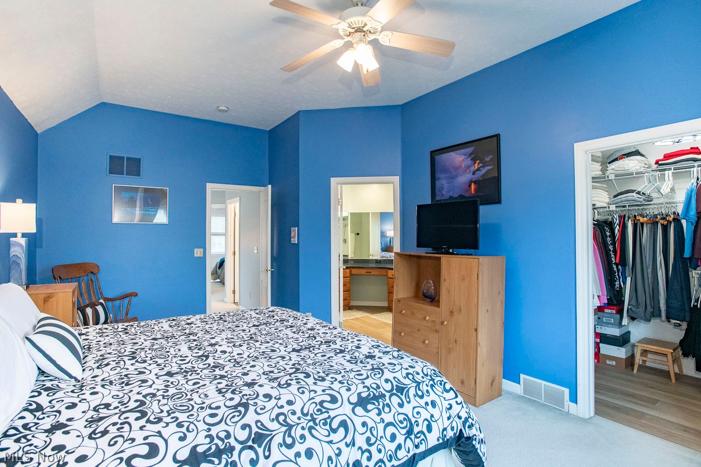 9784 Sugarbush Circle Olmsted Falls OH 44138