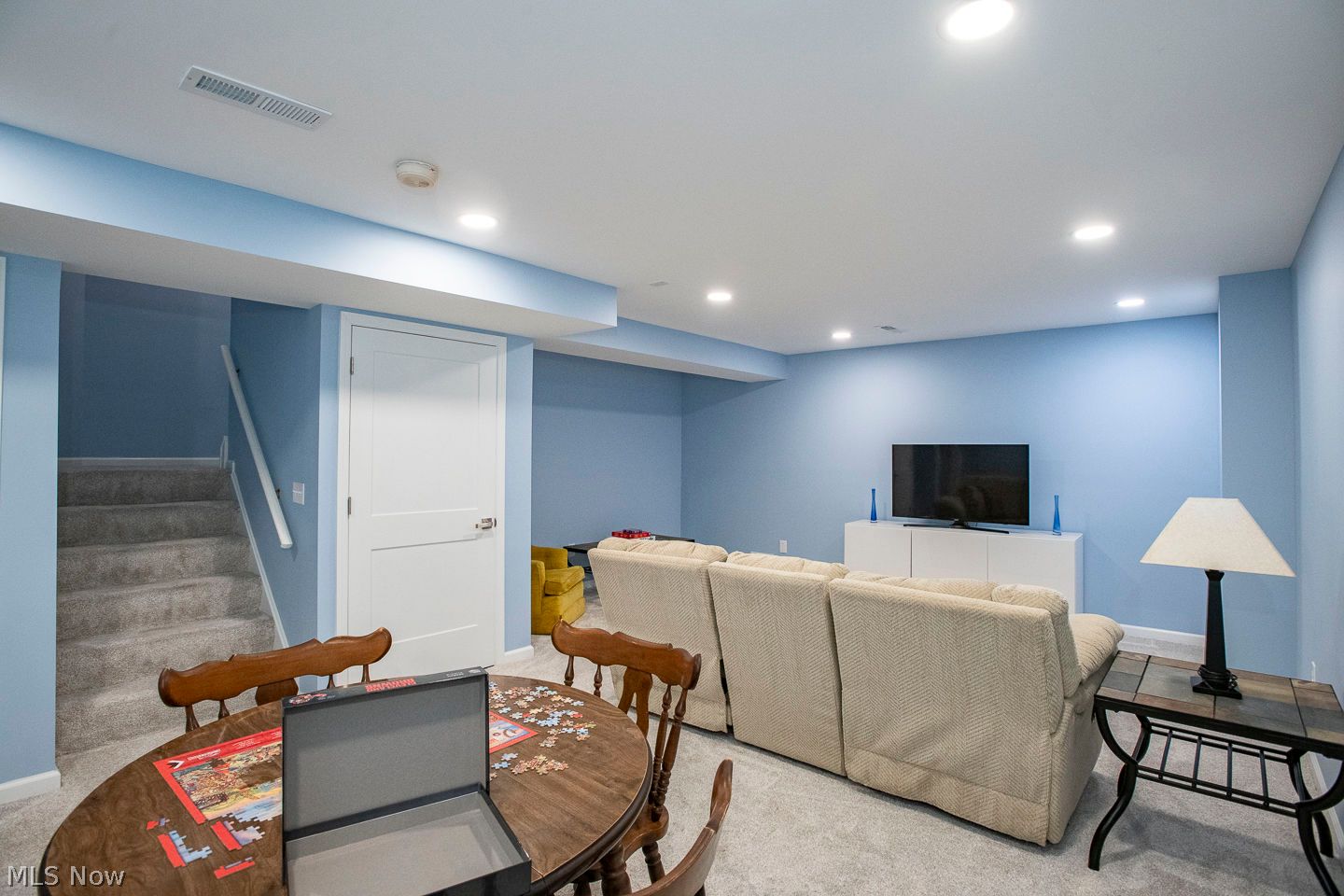 9784 Sugarbush Circle Olmsted Falls OH 44138