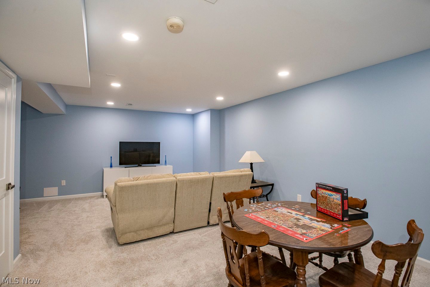 9784 Sugarbush Circle Olmsted Falls OH 44138