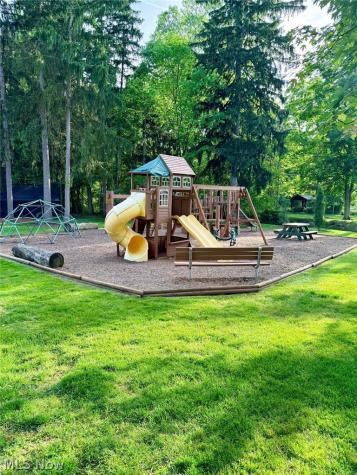 6250 Greenwood Parkway Northfield Village OH 44067