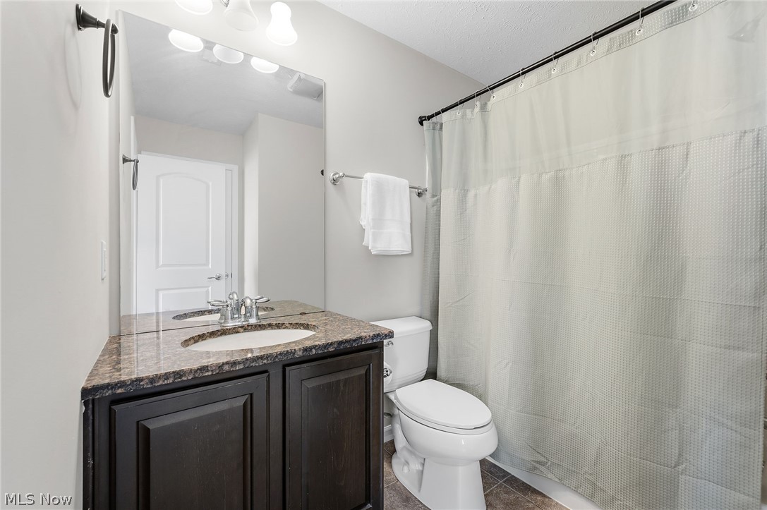 6196 N Pointe Drive Pepper Pike OH 44124