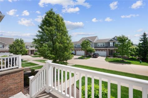 6196 N Pointe Drive Beachwood OH 44124