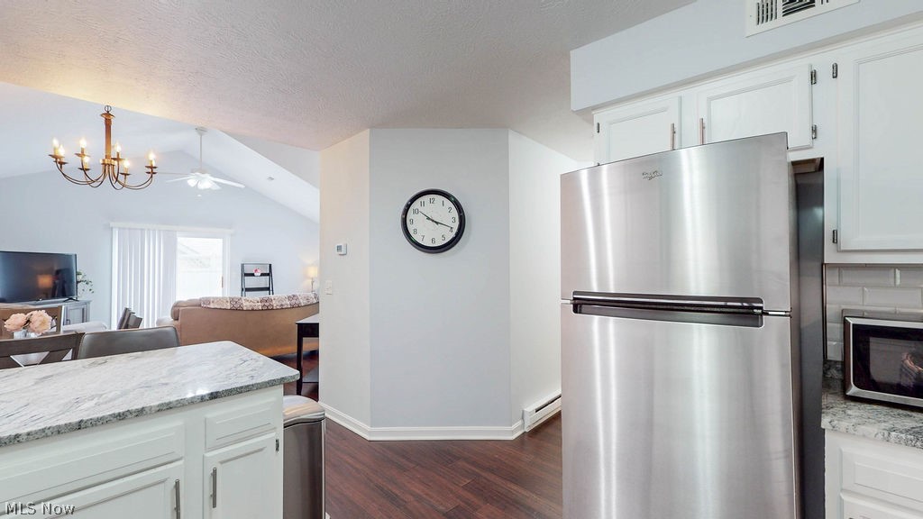566 Hilltop Terrace Tallmadge OH 44278