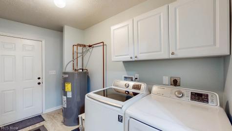 566 Hilltop Terrace Tallmadge OH 44278