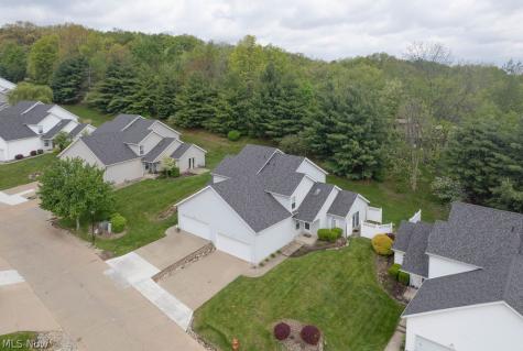 566 Hilltop Terrace Tallmadge OH 44278