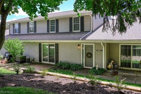 4901 Independence Unit C Circle Stow OH 44224