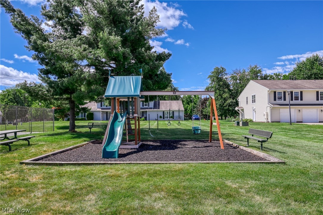4901 Independence Unit C Circle Stow OH 44224