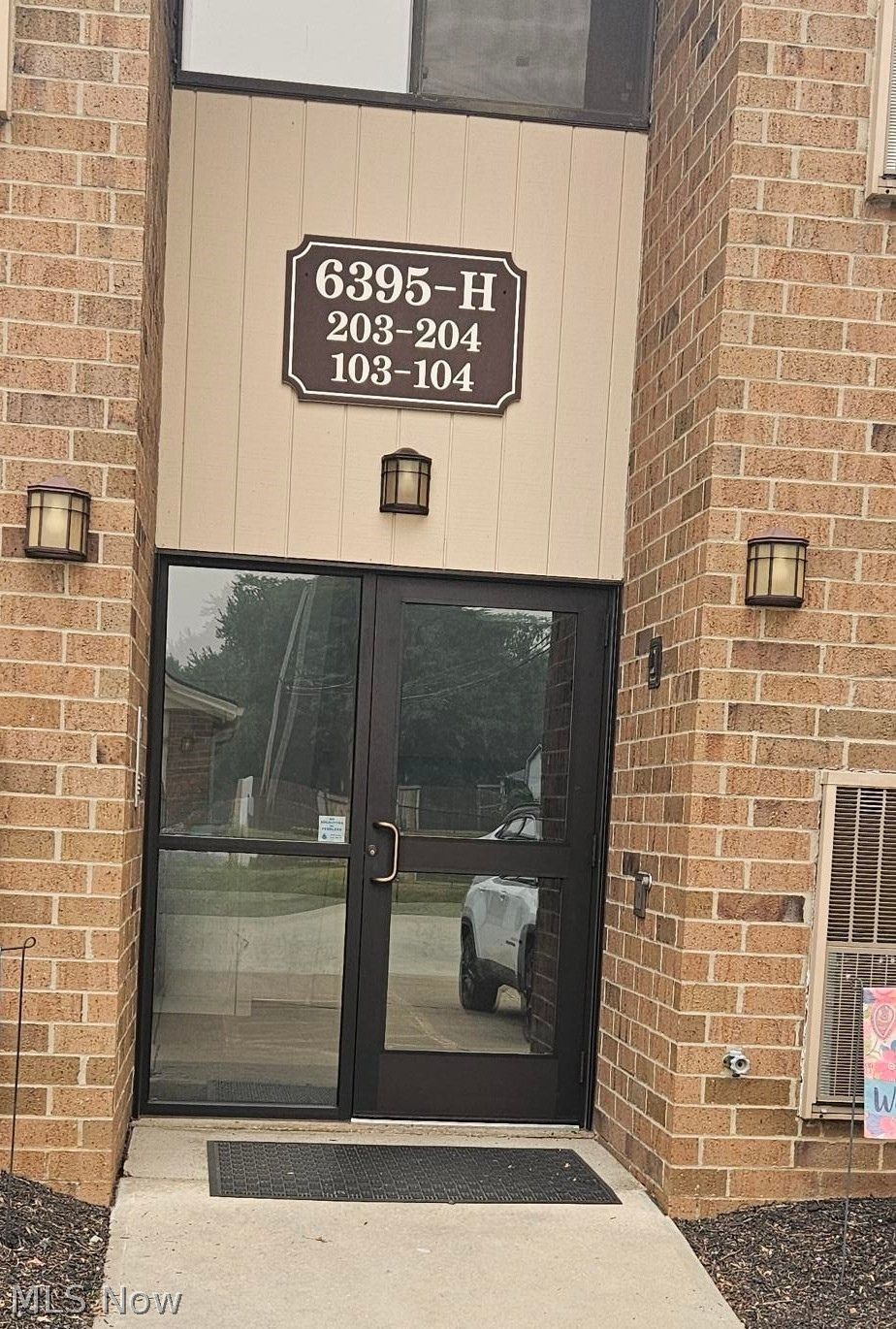 6395 Princeton Court Parma Heights OH 44130
