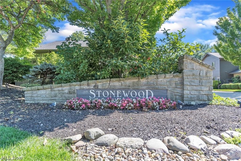 1070 Stonewood Court Westlake OH 44145