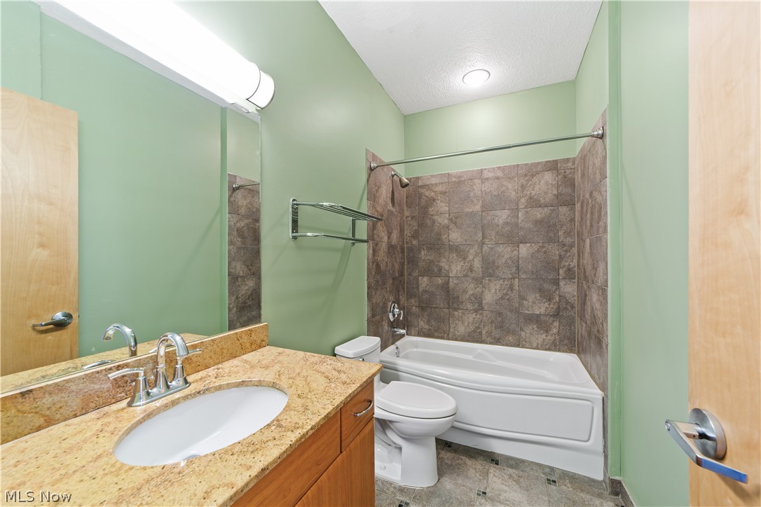 1104 Prospect Avenue E Cleveland OH 44115