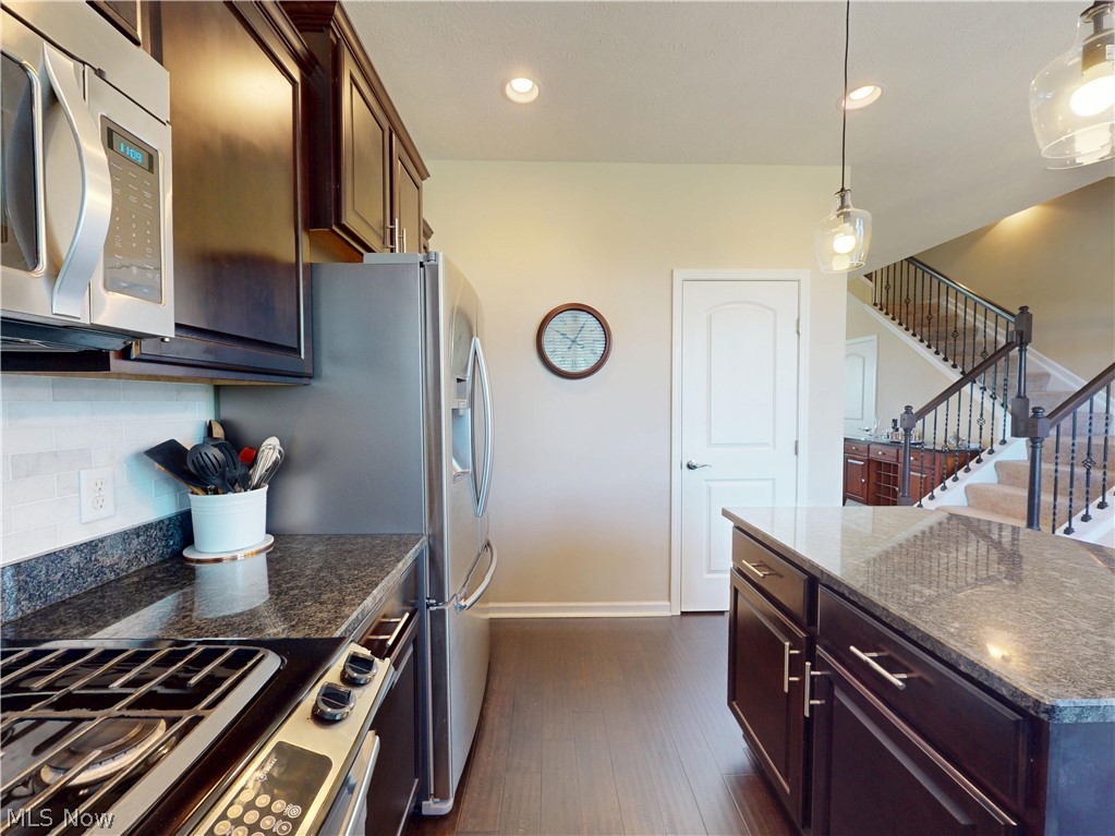 6144 N Pointe Drive Pepper Pike OH 44124