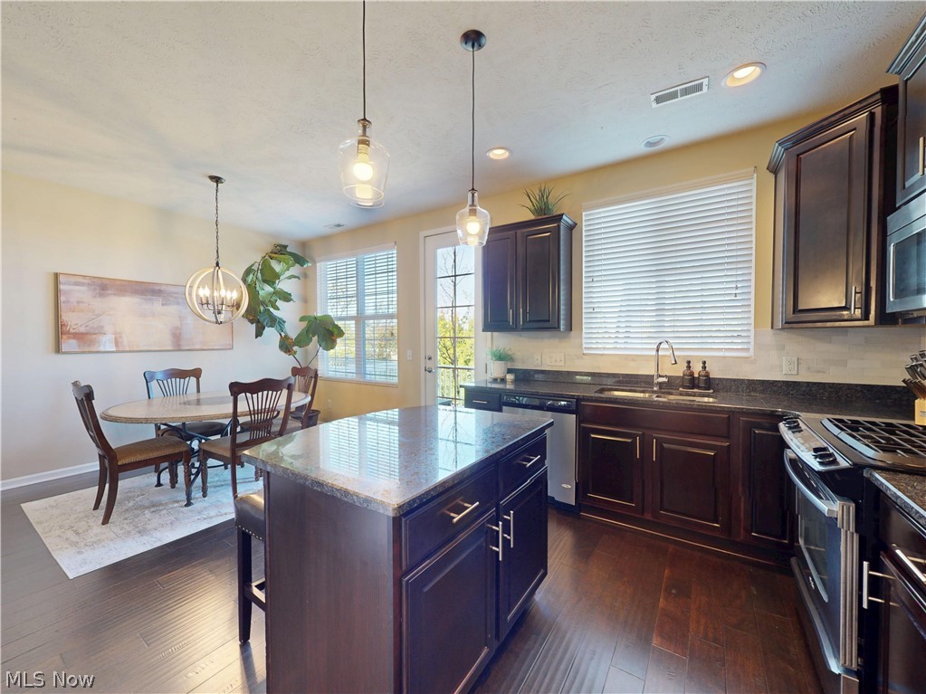 6144 N Pointe Drive Pepper Pike OH 44124