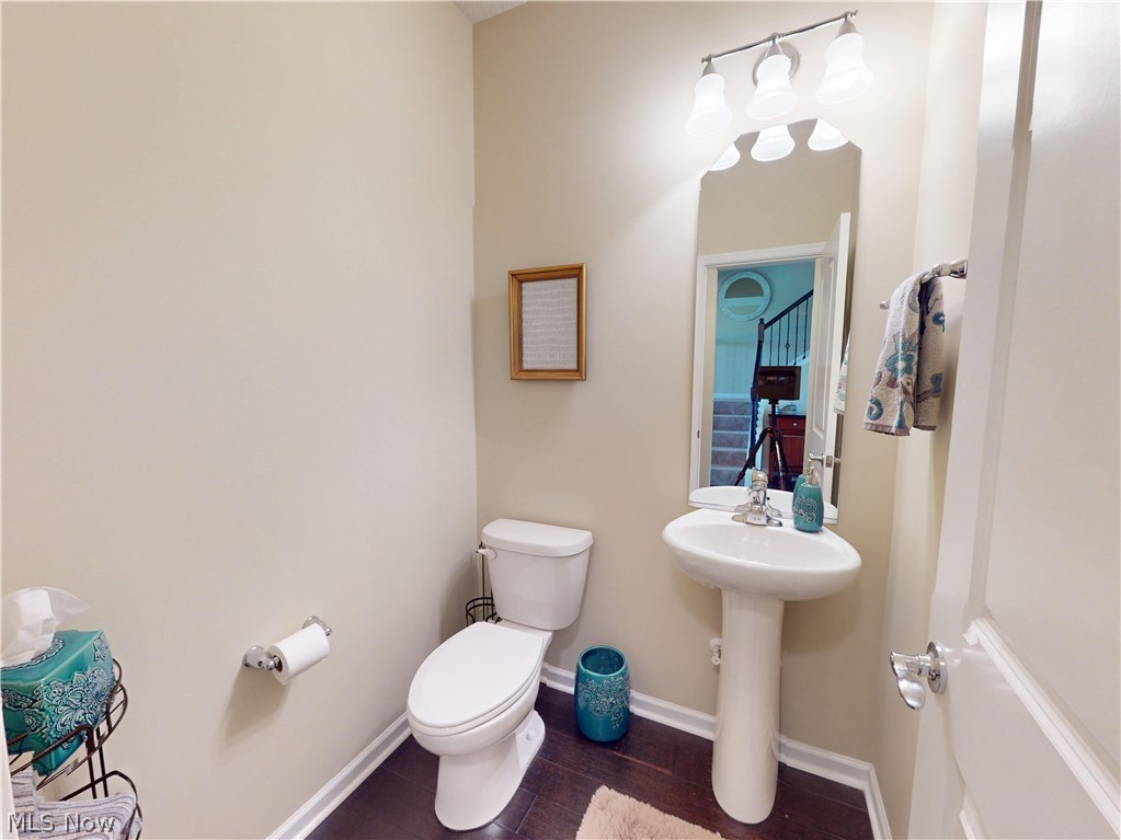 6144 N Pointe Drive Pepper Pike OH 44124
