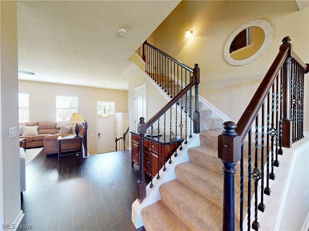 6144 N Pointe Drive Pepper Pike OH 44124
