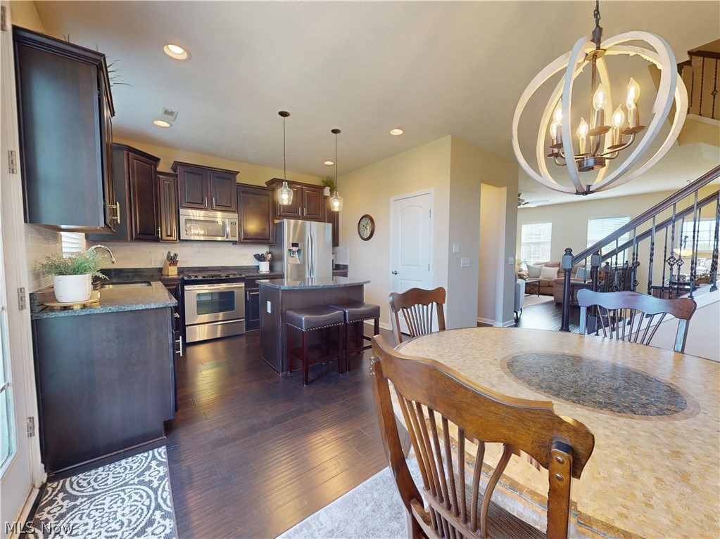 6144 N Pointe Drive Pepper Pike OH 44124