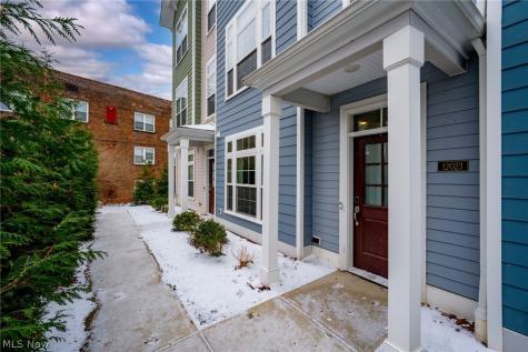 12023 Ashbury Avenue Cleveland OH 44106