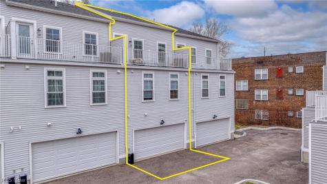 12023 Ashbury Avenue Cleveland OH 44106