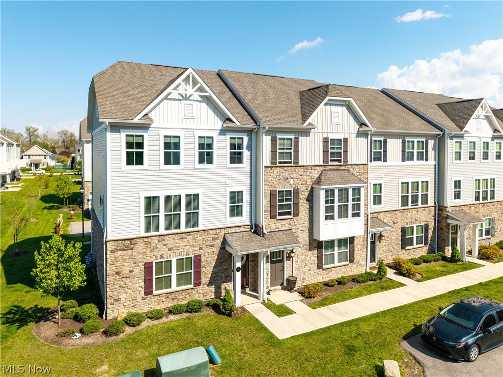 1454 Caymus Court Avon OH 44011