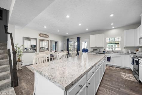 1454 Caymus Court Avon OH 44011
