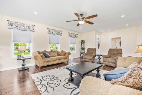 8744 Wakefield Run North Ridgeville OH 44039