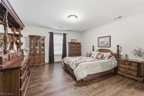1860 Blackberry Lane Orrville OH 44667