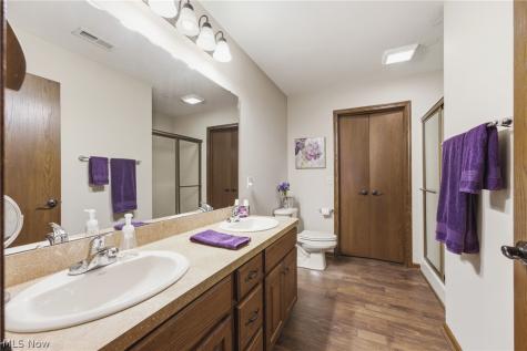 1860 Blackberry Lane Orrville OH 44667
