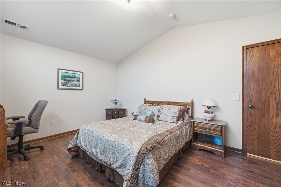 1860 Blackberry Lane Orrville OH 44667