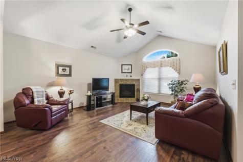 1860 Blackberry Lane Orrville OH 44667