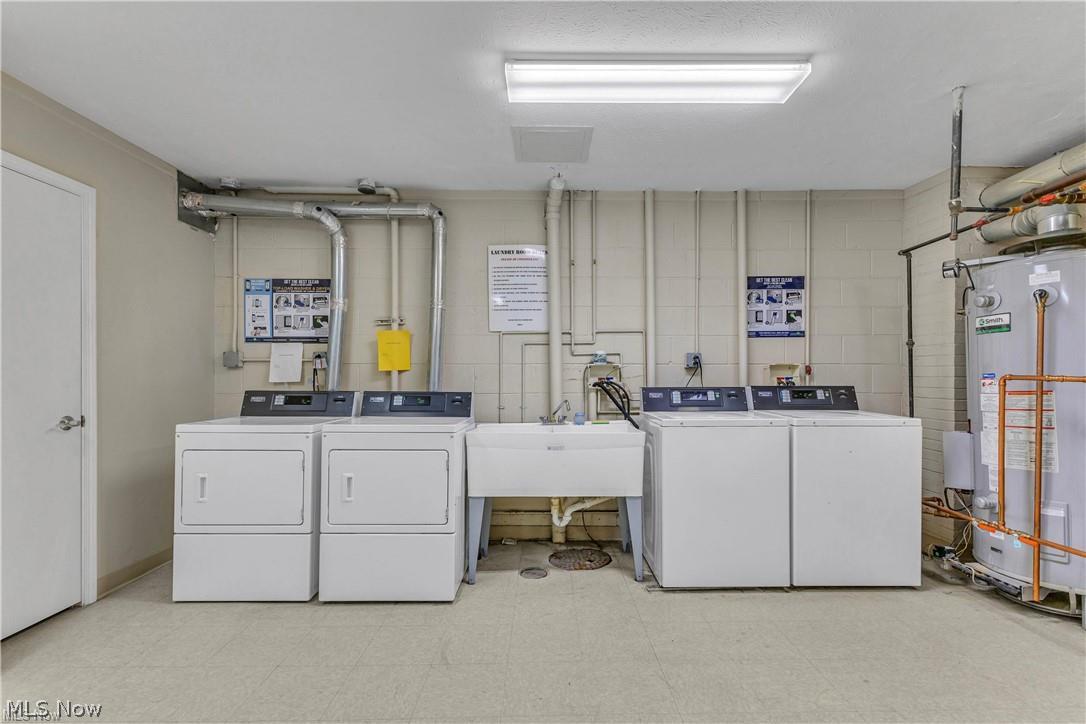 2885 Pease Drive Rocky River OH 44116
