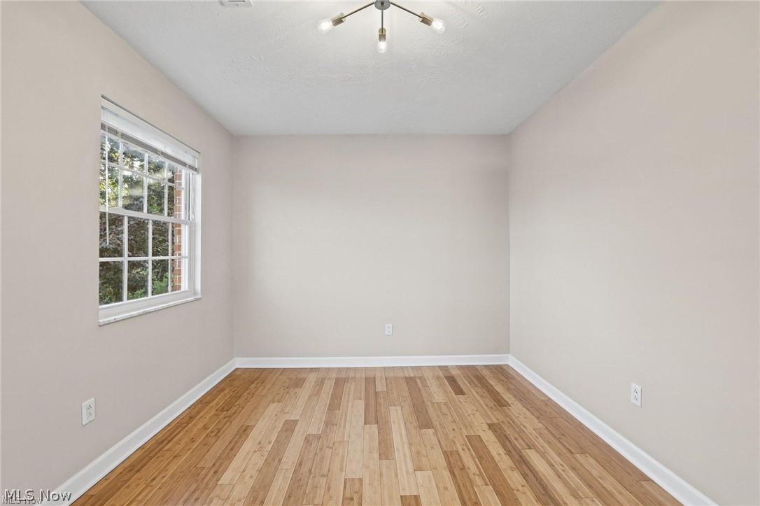 2885 Pease Drive Rocky River OH 44116