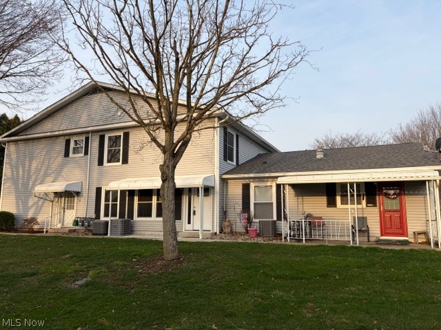 1319 Pembrooke Drive Salem OH 44460