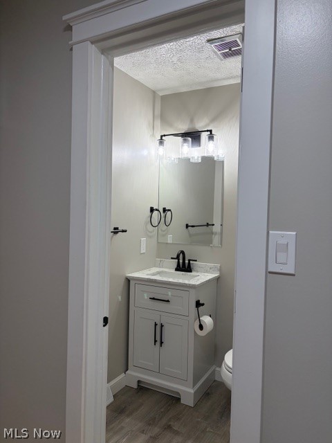 1319 Pembrooke Drive Salem OH 44460