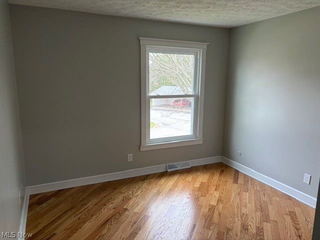 1319 Pembrooke Drive Salem OH 44460