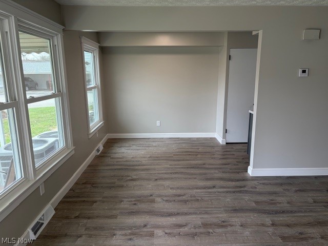 1319 Pembrooke Drive Salem OH 44460