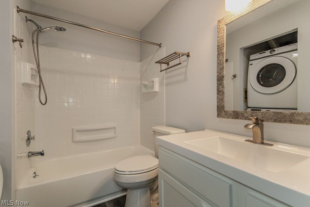 1210 Stoney Run Trail Broadview Heights OH 44147