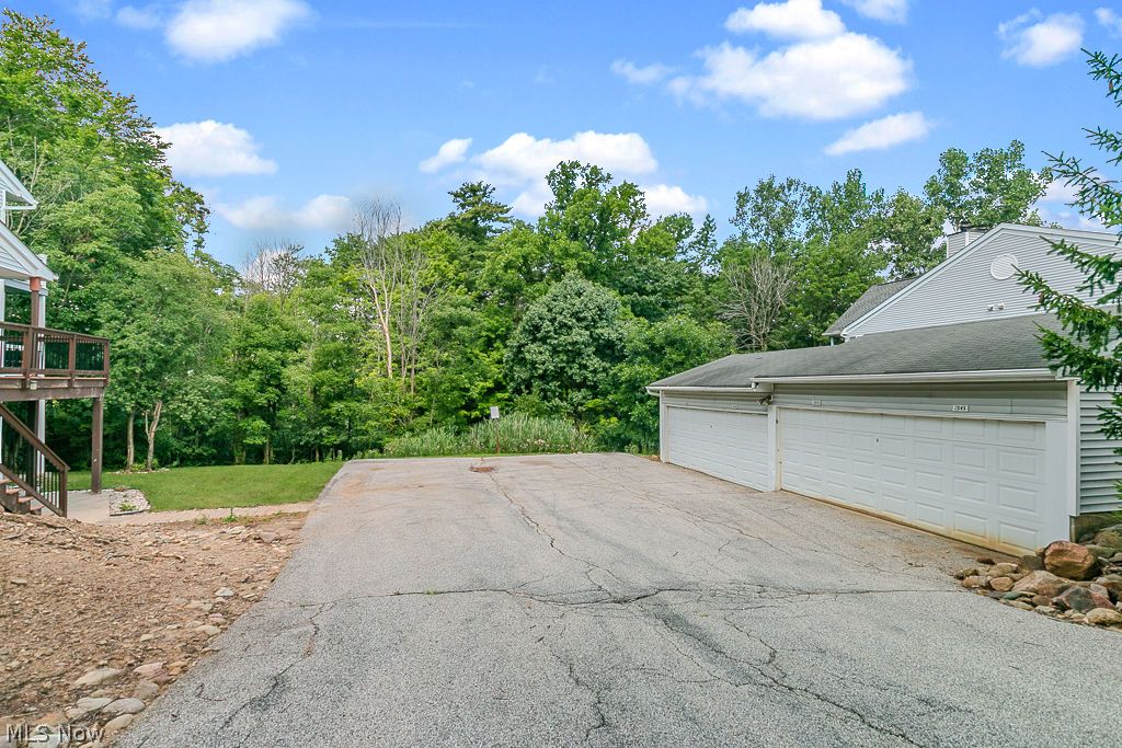 1210 Stoney Run Trail Broadview Heights OH 44147