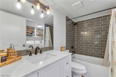 22946 Mastick Road Fairview Park OH 44126
