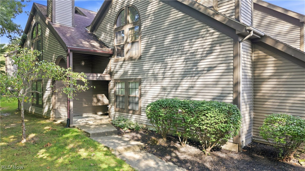3810 Northwoods Court NE Warren OH 44483