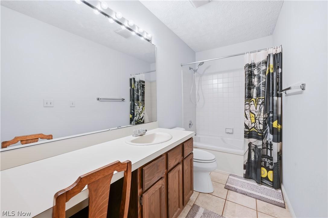 3810 Northwoods Court NE Warren OH 44483